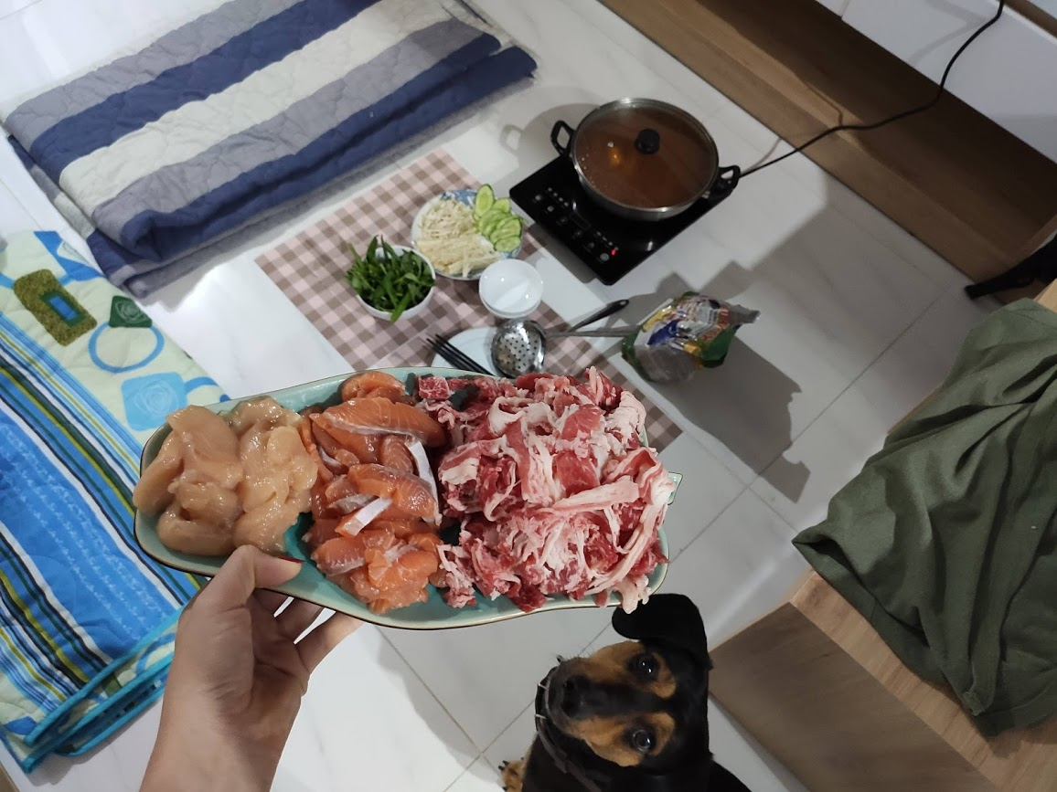 С готовым бульоном сделать хот пот очень быстро!