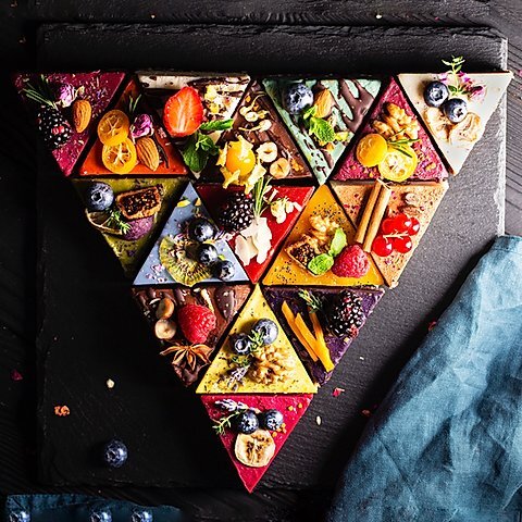 Мультиторт L. Фото с сайта https://www.ymcake.ru