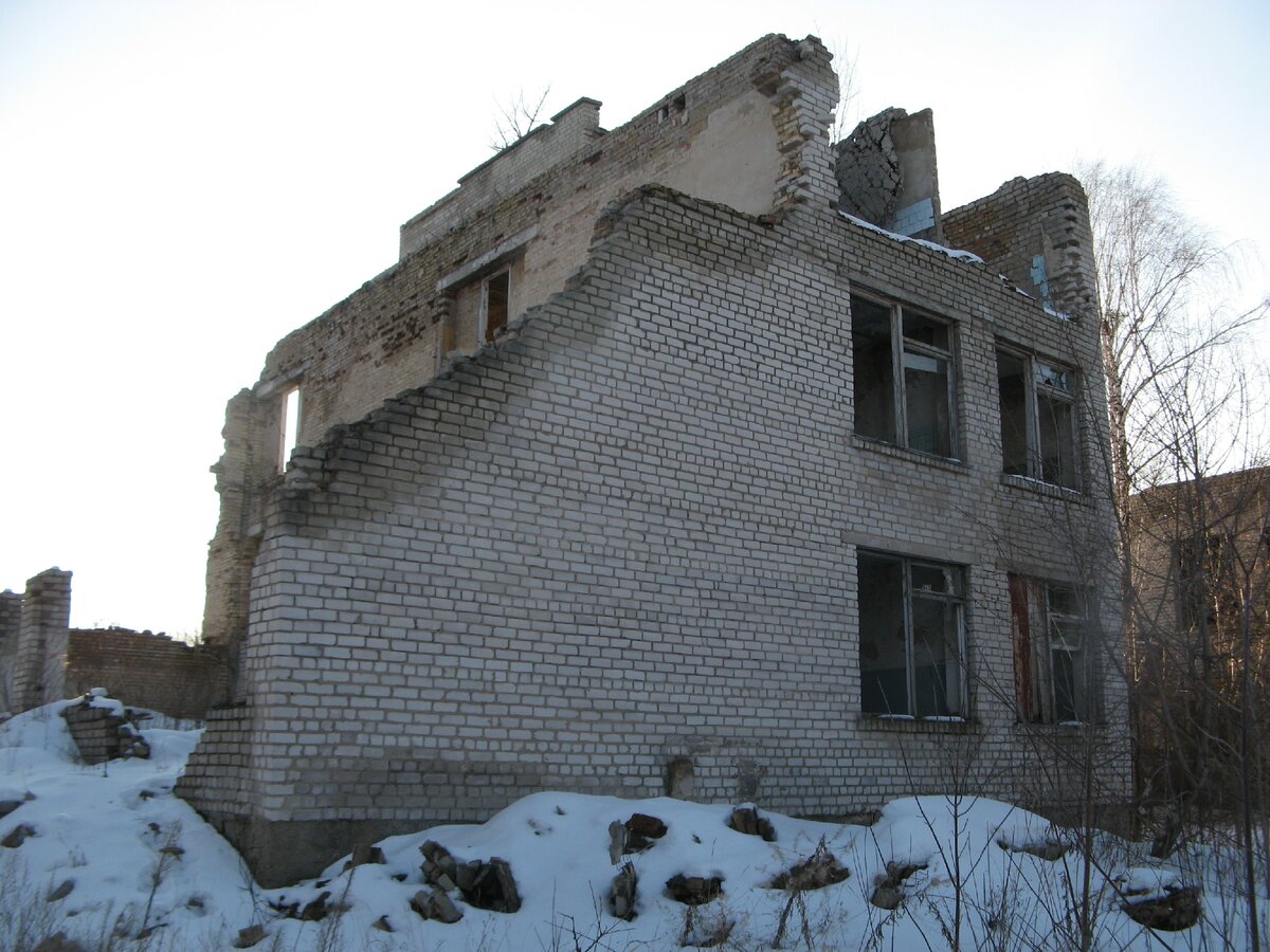 Городок Полесское в Чернобыльской зоне. Несмотря на радиацию, здесь жили до 1998 года