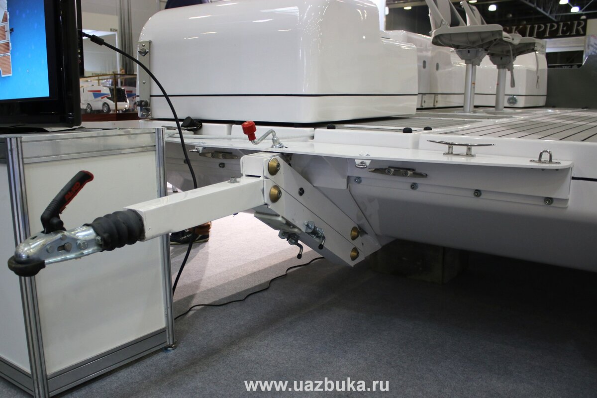 Дышло регулируется по высоте