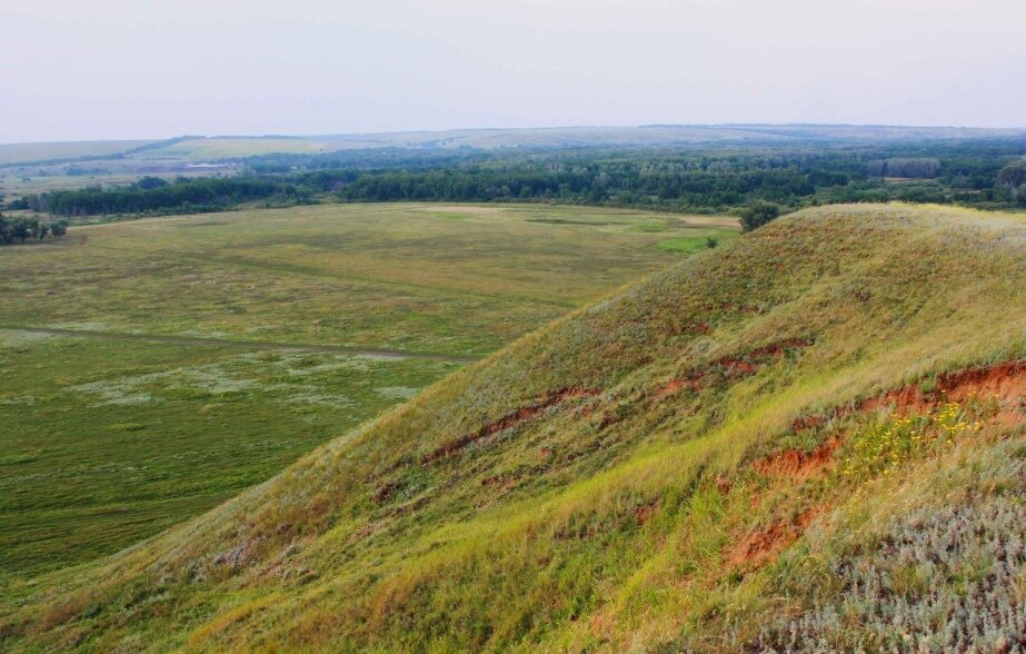 Холмы на берегу реки Хопер 