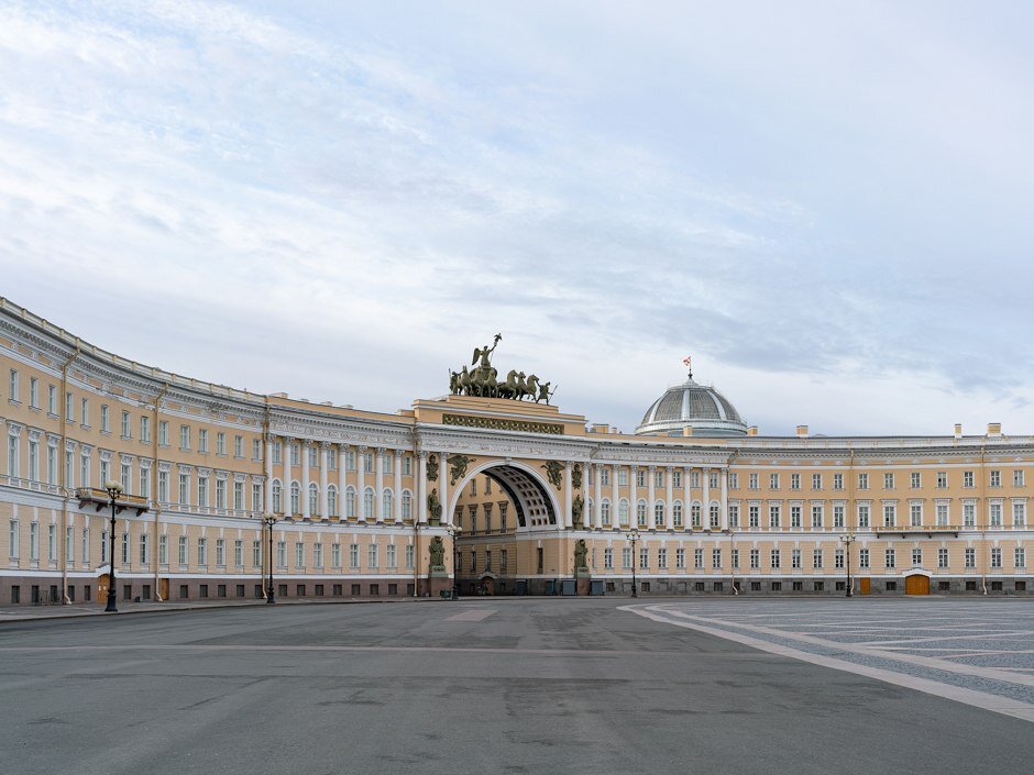 Опустевший центр Петербурга