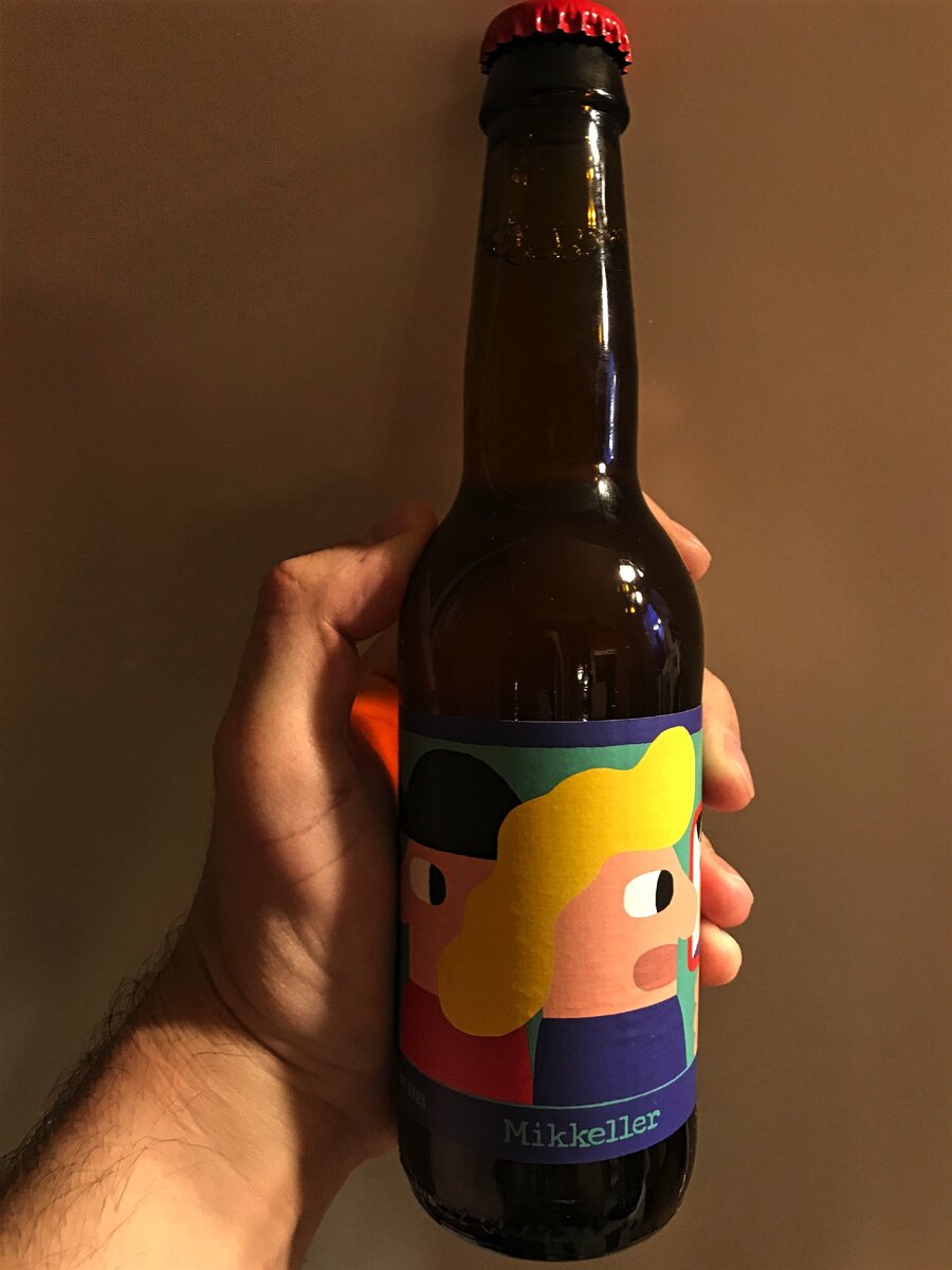 Этикетки пива Mikkeller чрезвычайно узнаваемы: минимализм и яркая графика, типичная крафтовым пивоварням