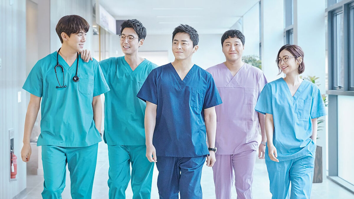 Дорама "Мудрая жизнь в больнице"