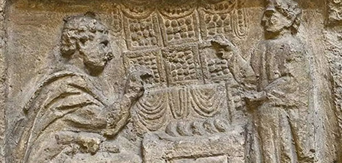 Счеты в течение сотни лет трансформировались и улучшались