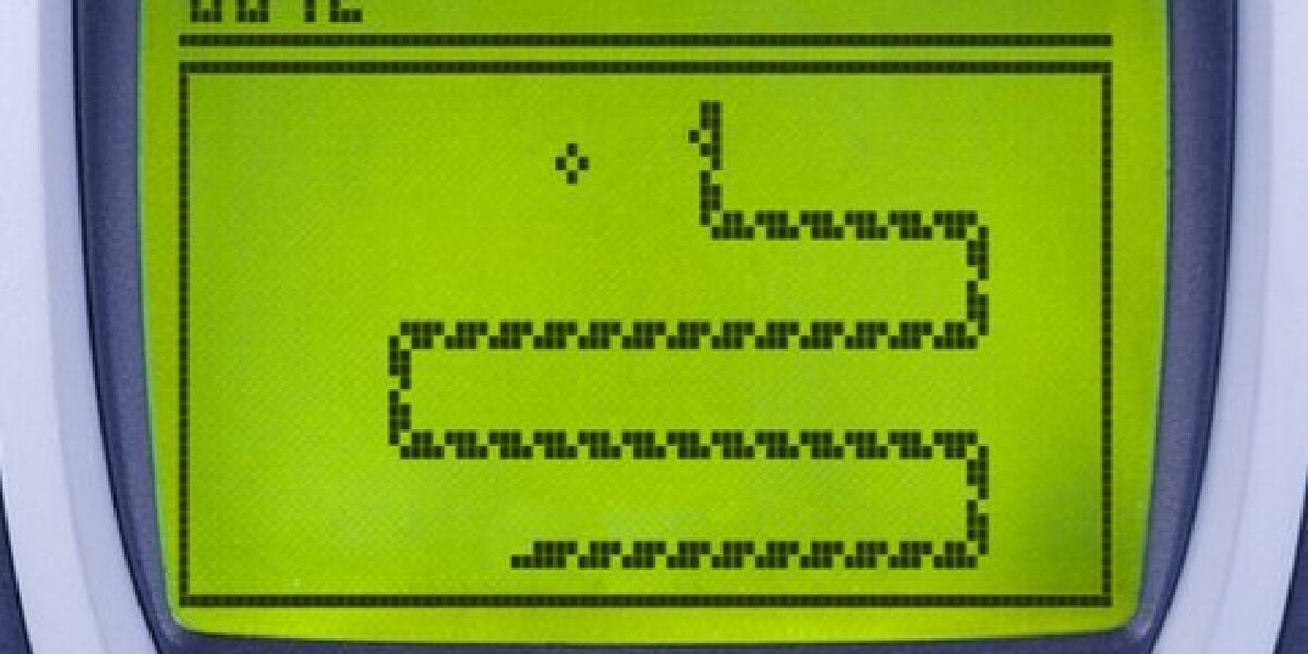   змейка на телефоне 