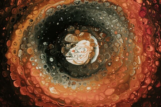 Каждый старше на девять месяцев. С. Наперский