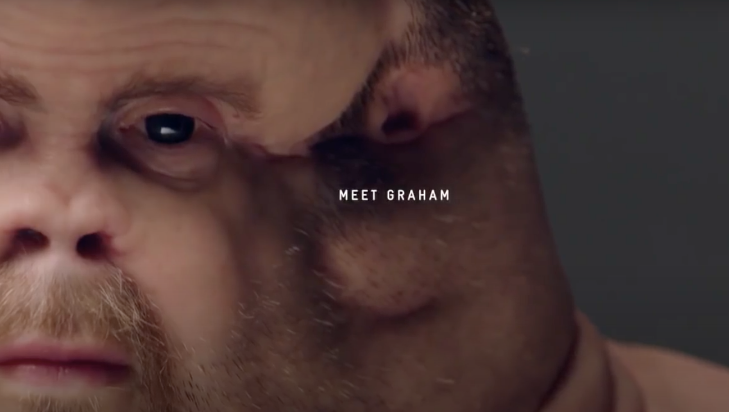 Обратите внимание на уши Грэма