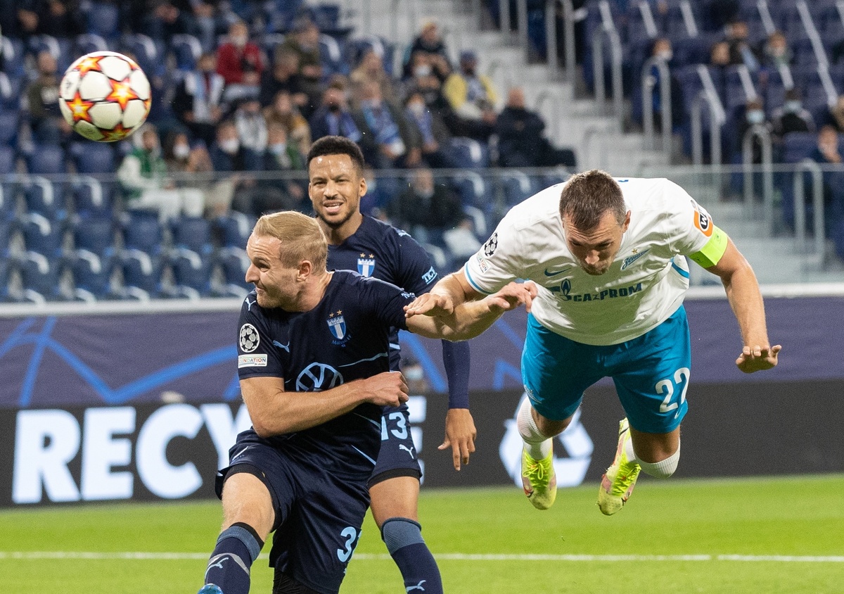 Матче зенит уефа. Зенит реал бетис. Зенит мальме. Зенит лацио. Футбол спб.