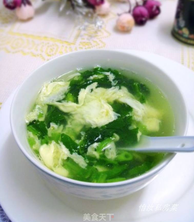 Традиционный формат подачи супа.