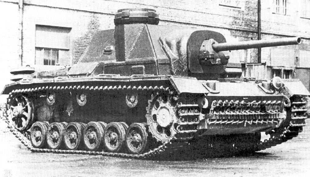 Самоходка СУ-76И на трофейном шасси.