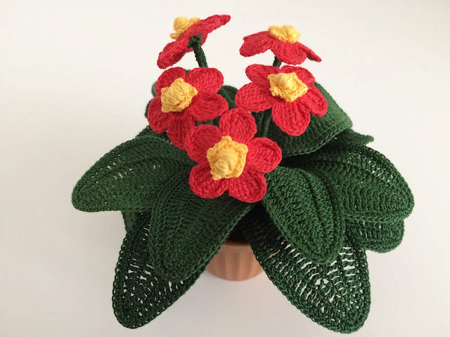 Переведено с источника: https://creazionidisam.blogspot.com