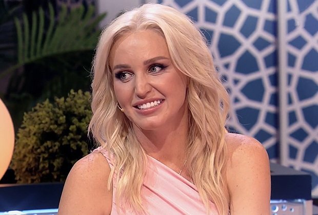    Невеста Яна. Кадр из шоу «Давай поженимся!». Кадр: Пусть / YouTube