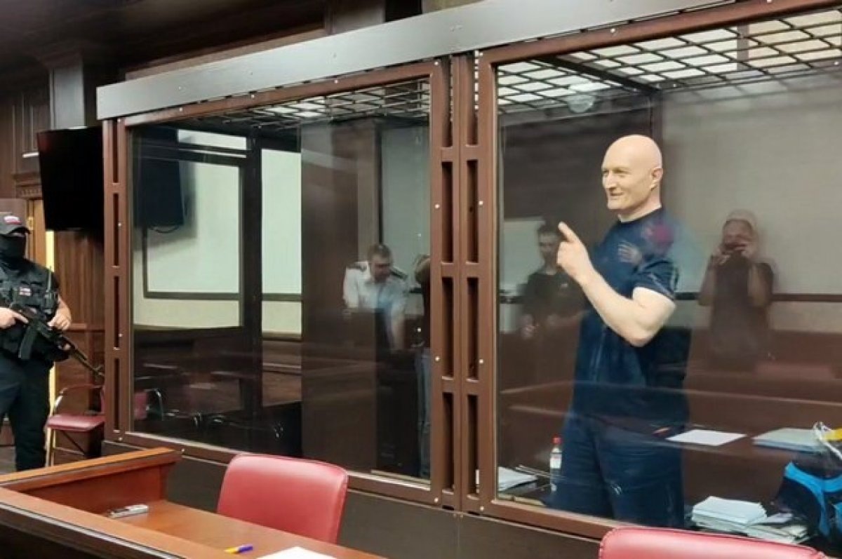    Главарь банды киллеров Аслан Гагиев попросил судей быть объективными