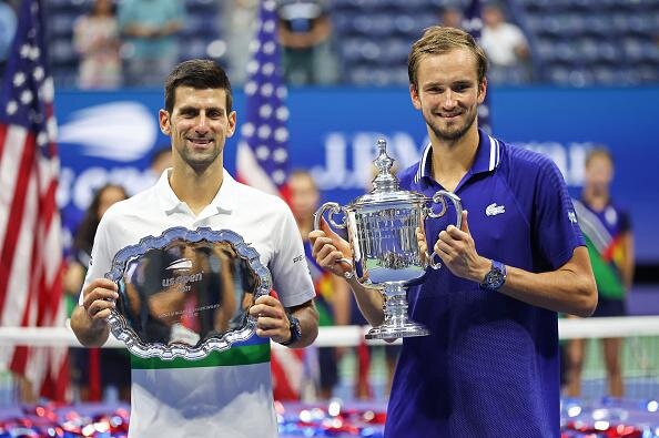 Matthew Stockman/Getty Images📷Новак Джокович и Даниил Медведев