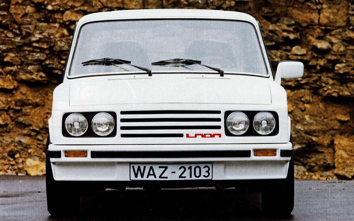    Вариант модернизации ВАЗ-2103 от дизайн-студии Porsche.