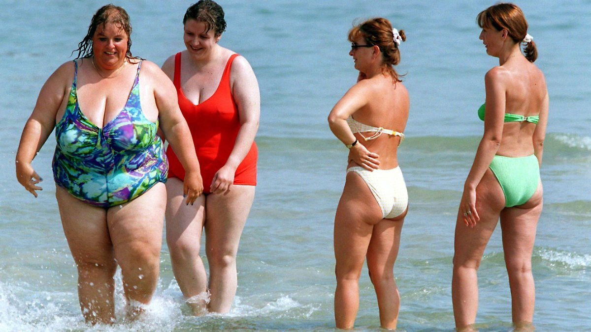 Фото полных женщин фото женщин на пляже