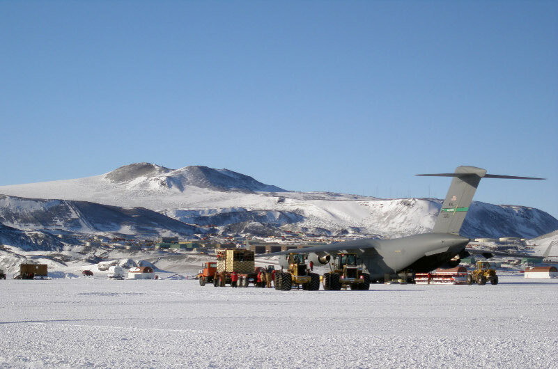 Аэропорт в антарктиде