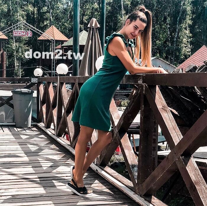 Редакторы Дома 2 вспомнили о напряжённых отношениях между Сашей Черно и Майей Донцовой