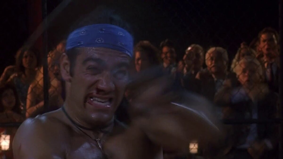 В фильме Сильнейший удар