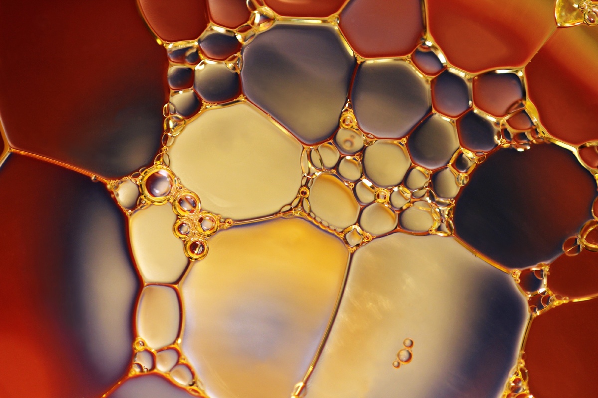 https://www.pexels.com/photo/bubbles-chemistry-close-up-color-220989/
