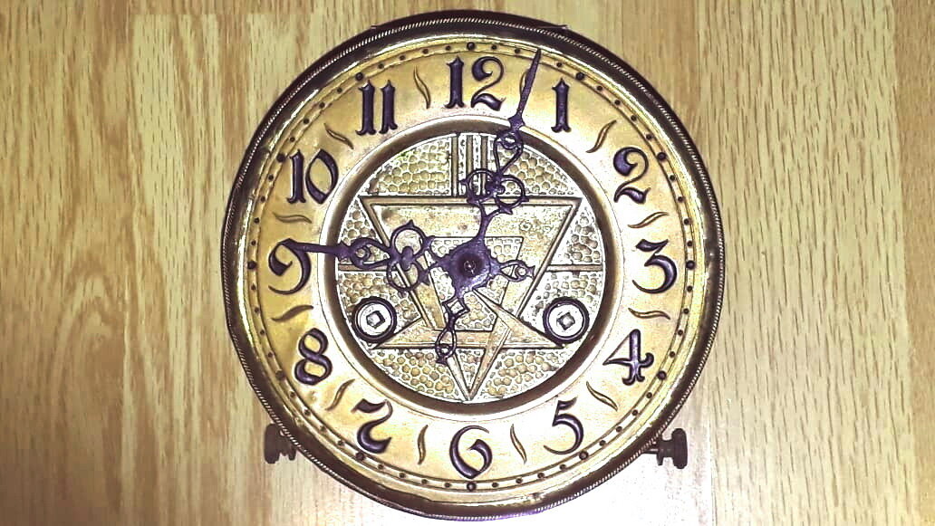 Старинные настенные часы. Тайны их ремонта и необходимый инструмент. Подробно и наглядно. Часть 1.