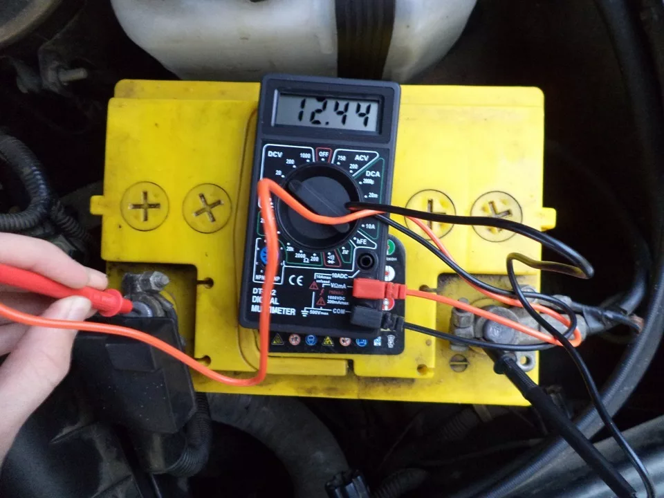 12.4v - плохой результат