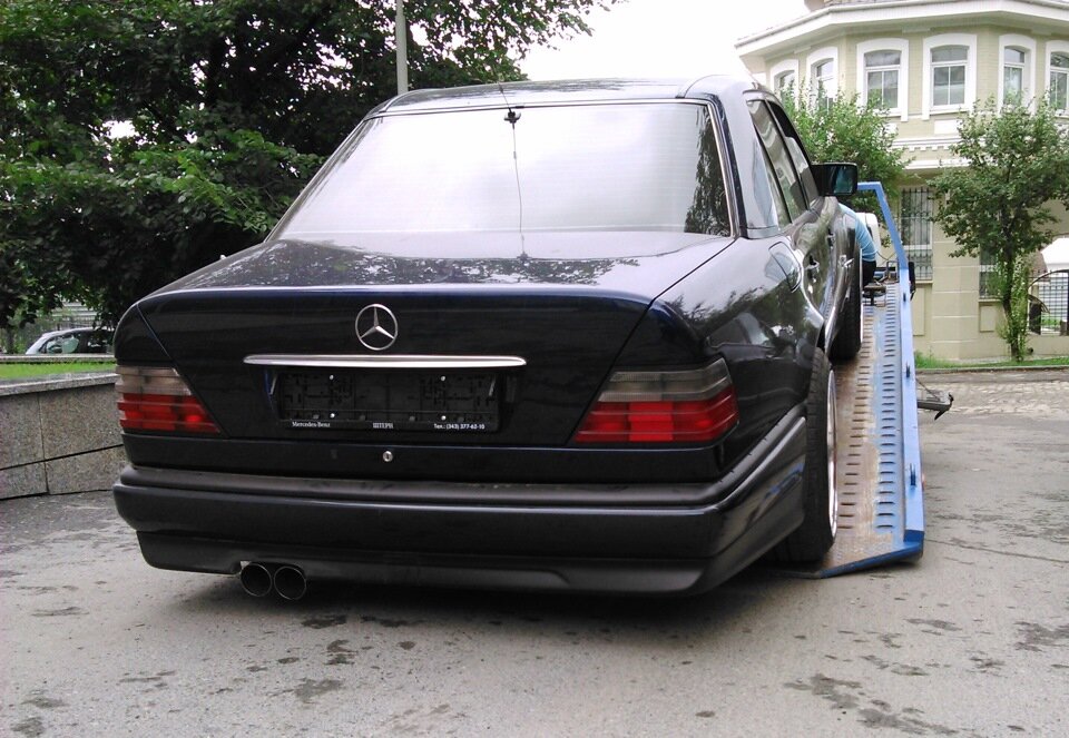 Запчасти автотюнинга. Тюнинг Mercedes E W124 (1984-1996)