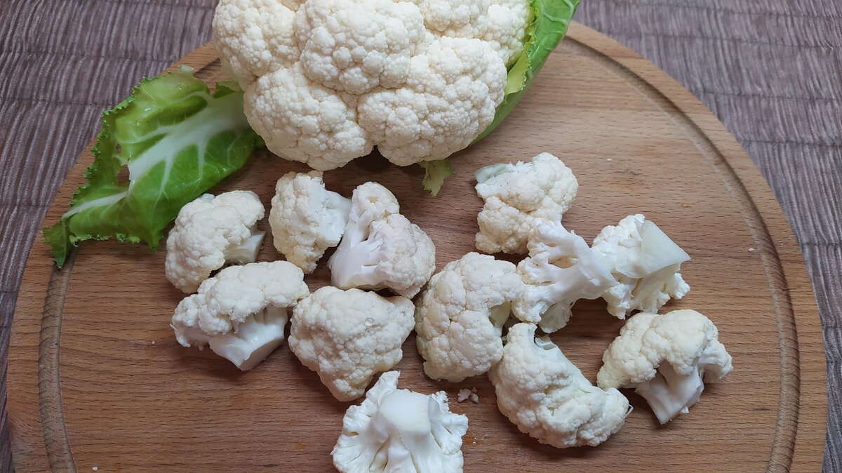 Запеченная рыба с капустой. Да, необычно, но невероятно вкусно