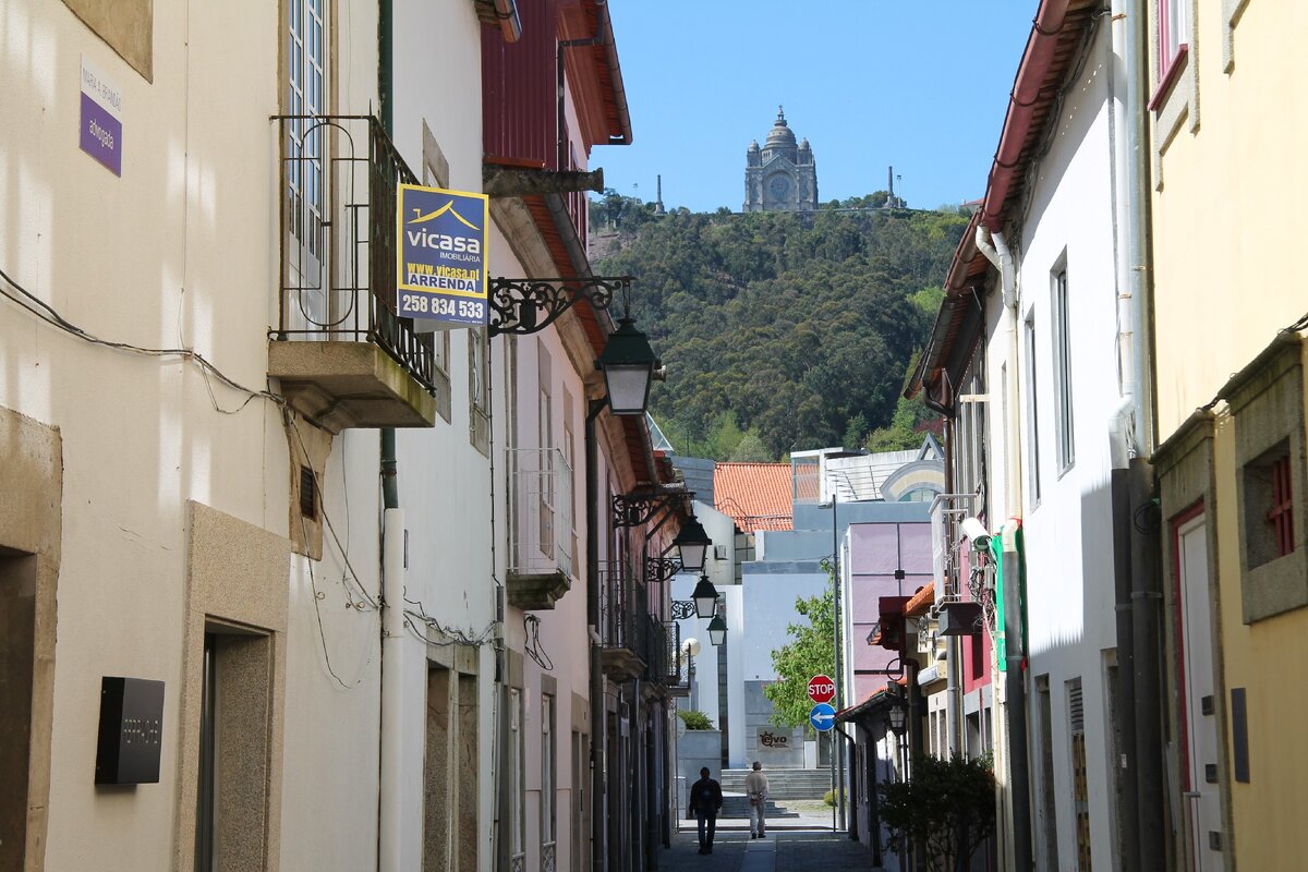 Город Viana do Castelo (Виана ду Каштелу)- самая окраина Португалии. Находится на севере страны в 40 километрах от границы с Испанией.-2