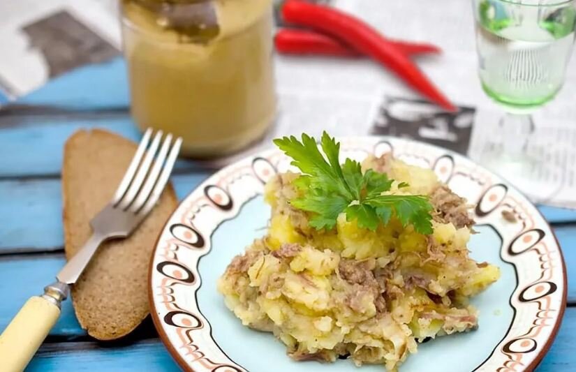 Картошка с тушенкой и пряная килька - незаслуженно забытые рецепты ещё со времён СССР