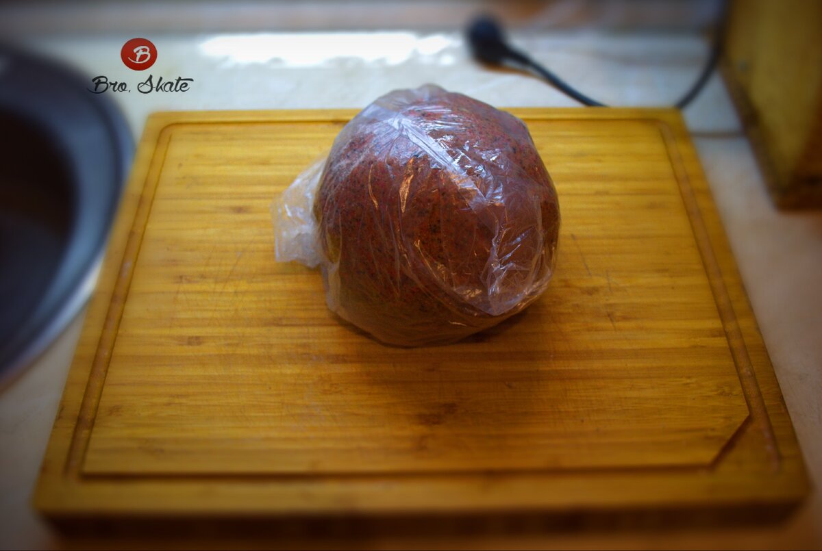 Авторское фото готовое к раскатке тесто