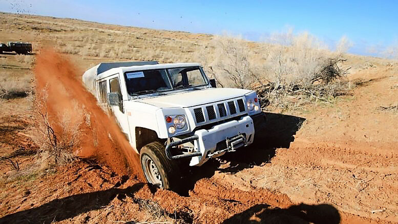 Пикап Alga на базе BAIC во время ходовых испытаний. Фото компании 