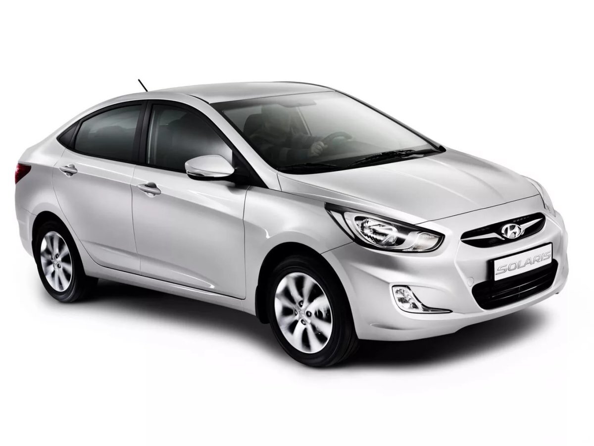 Hyundai Solaris (продано 68.614 в 2017 году)
Стоимость: от 624.900 д 929.900 руб.

А вот Hyundai Solaris, наоборот, потерял продажи. Минус 21 тыс. моделей. Не помогло обновление модели, или, наоборот, оно сыграло отрицательную роль…