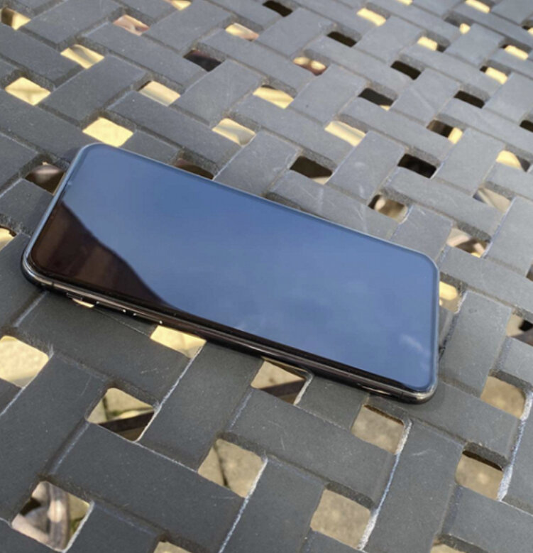 Слитый iPhone 12