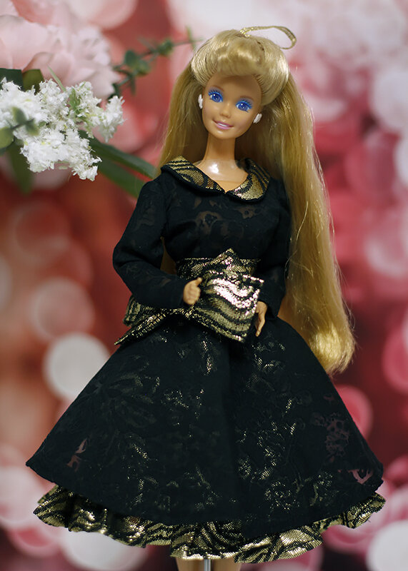 Вариант платья в чёрном цвете