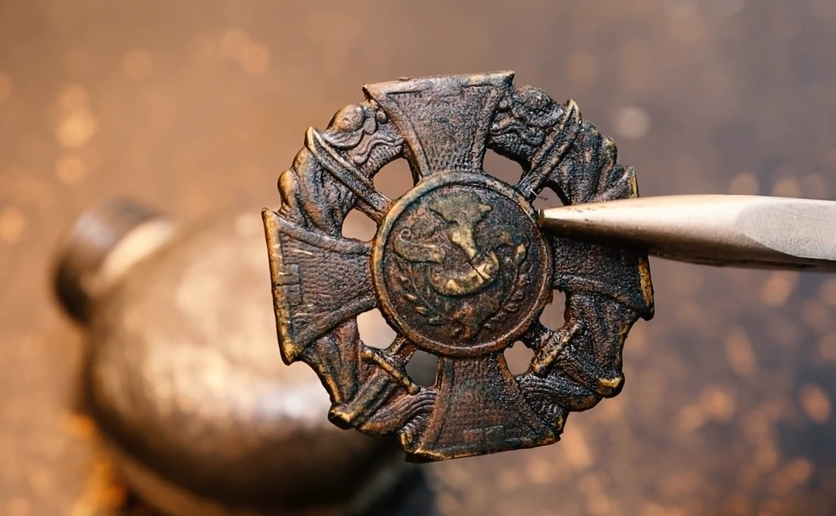 фото - кельтским крест за отвагу