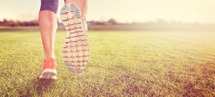 
Но как создавать недостаток калорийности в случаях, когда нет силы воли, чтобы похудеть? Ответ прост – систематически добиваться цели комплексными методами. На практике медицина еще не придумала более действенного способа для похудения, чем сочетание физической активности или спорта с соблюдением диеты.
