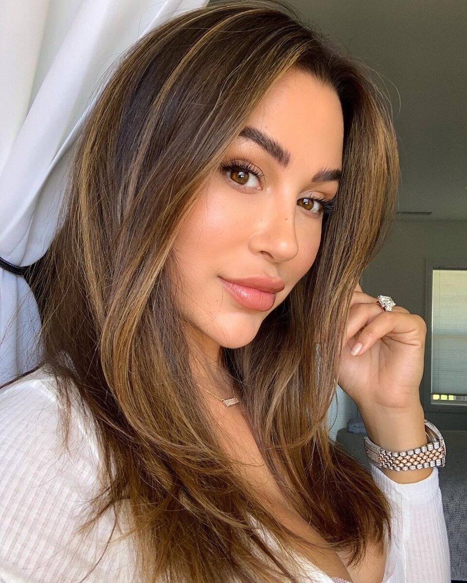 Источник: https://www.instagram.com/anacheri/