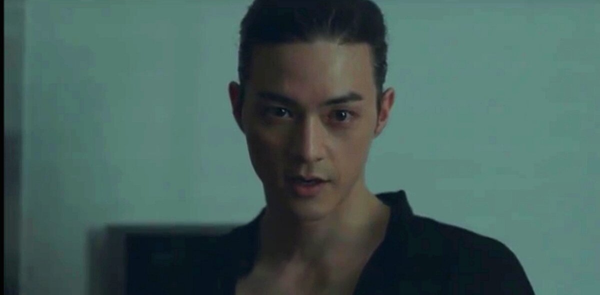 Секси-маньяк в исполнении Ким Джи Хун-а.... 🥵🥵🥵🥵🥵