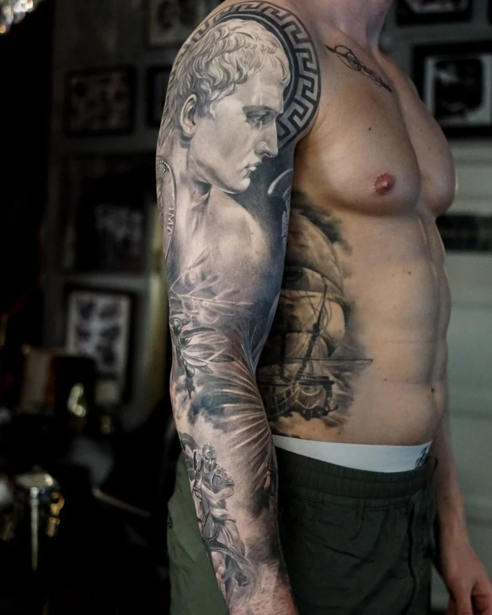 Гиперреалистичные татуировки шведского мастера тату
Еще больше интересных материалов о татуировках на сайте OTATU.-2