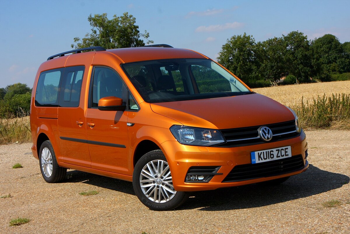 (Volkswagen Caddy)