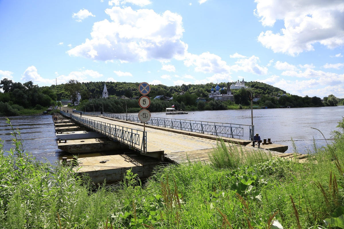 Собственно, Клязьма и вид на город с речки.