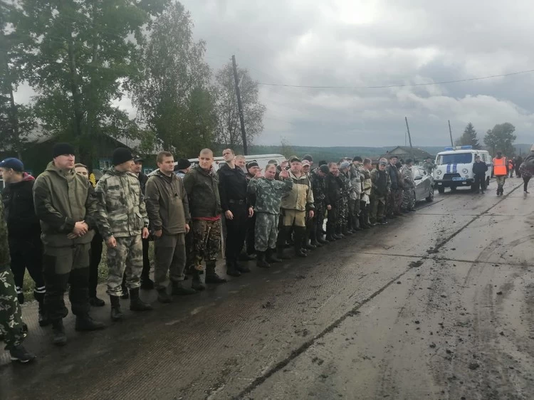 Волонтеры, спасатели, полицейские, все работали слаженно. Фото: "Поиск пропавших детей - Красноярск".