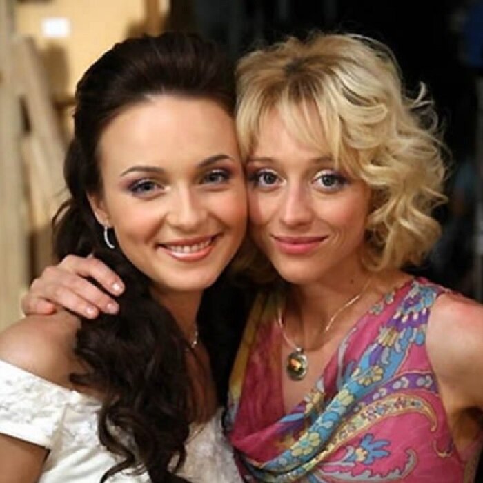 рудова снаткина сафонов сериал. кирилл сафонов татьянин день. две татьяны. наталья рудова таня баринова. анна снаткина татьянин день.