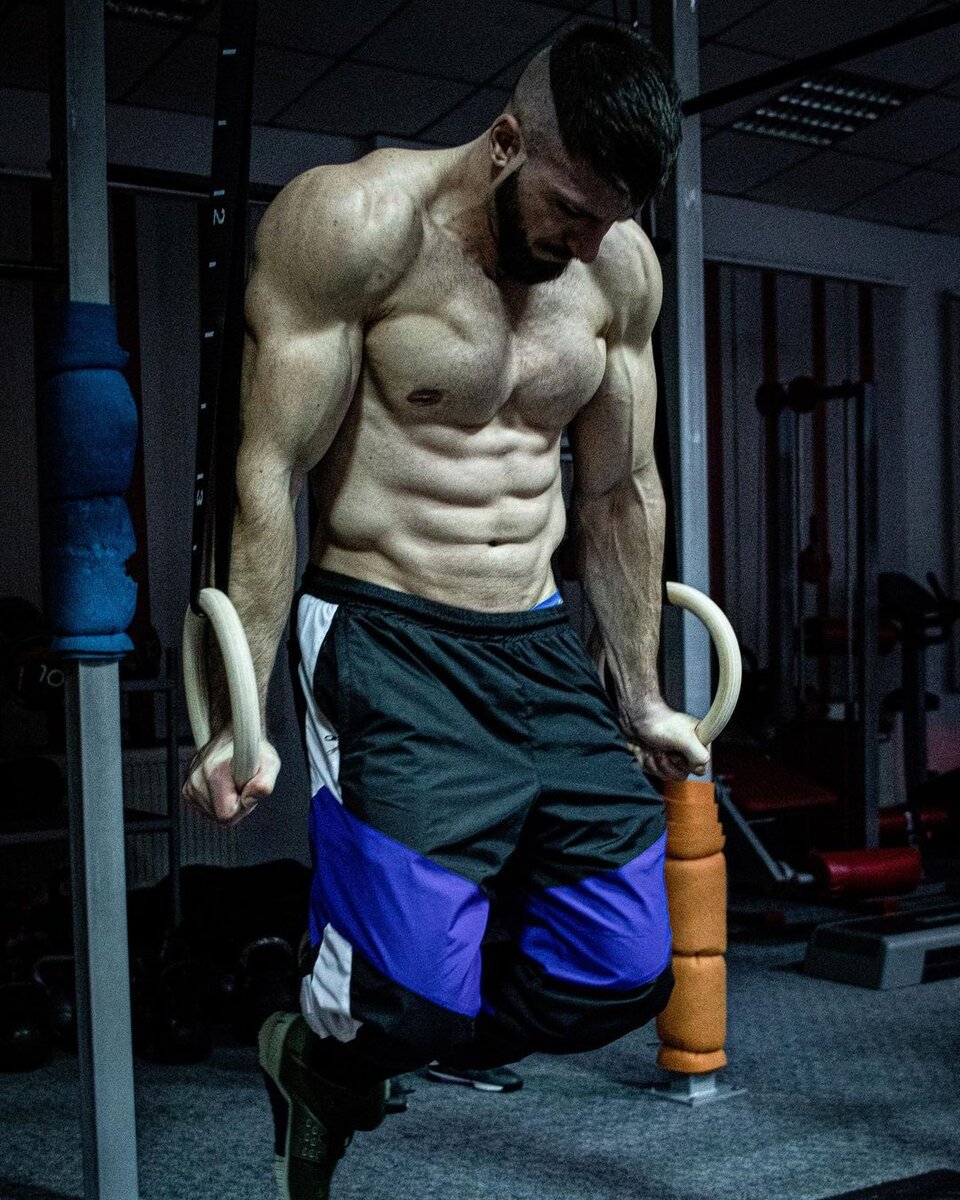 Если сконцентрироваться на одном - двух направлениях, можно достичь большего, нежели хвататься за все видимые цели в тренировках