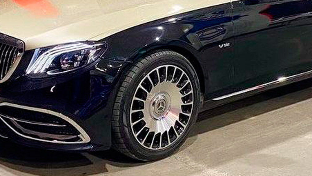 Mercedes-Benz E 220 d в стиле Maybach. Фото: instagram.com/automobiliardent