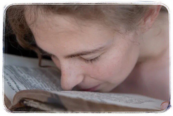 Пойду понюхаю своего Толкина)