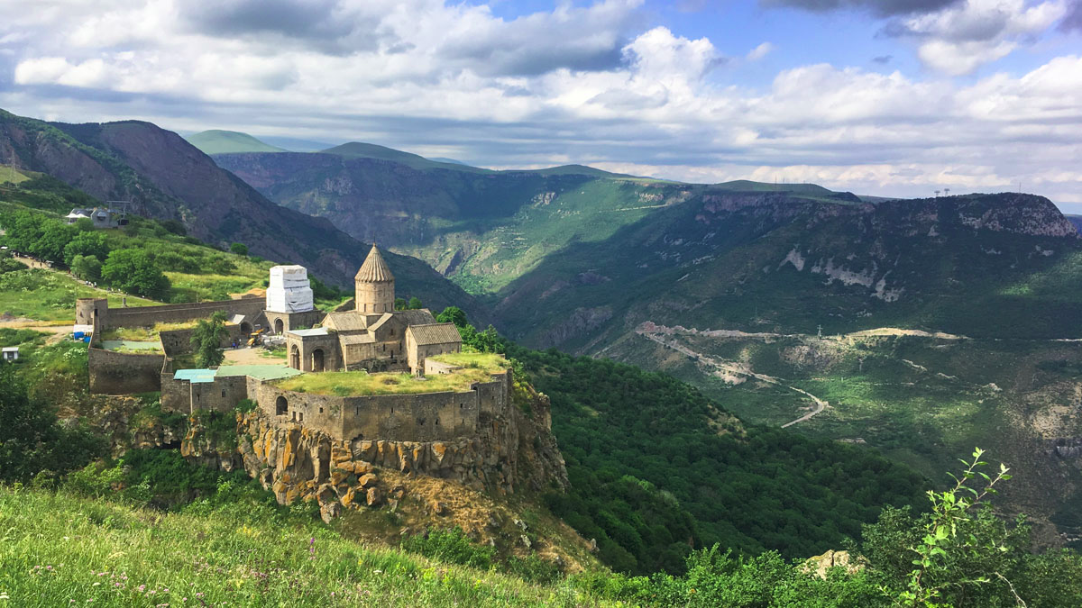 Что такое карабах. Нагорный Карабах. Арцах Нагорный Карабах. Карабах Армения гора. Горы Азербайджана Карабах.