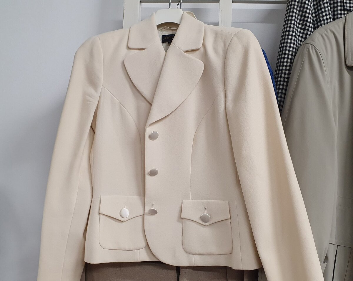 Жакет в стиле ретро. В галерее показываю название бренда